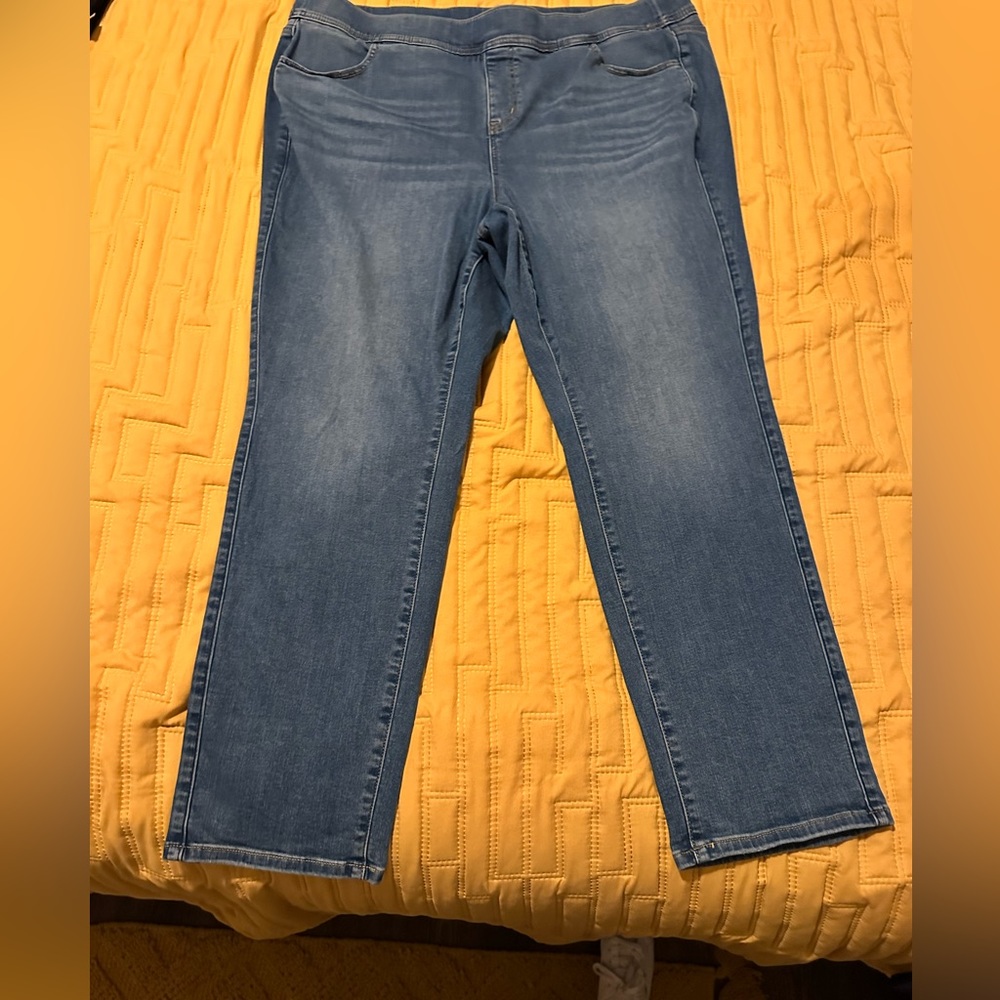 Torrid size 3 Jeans